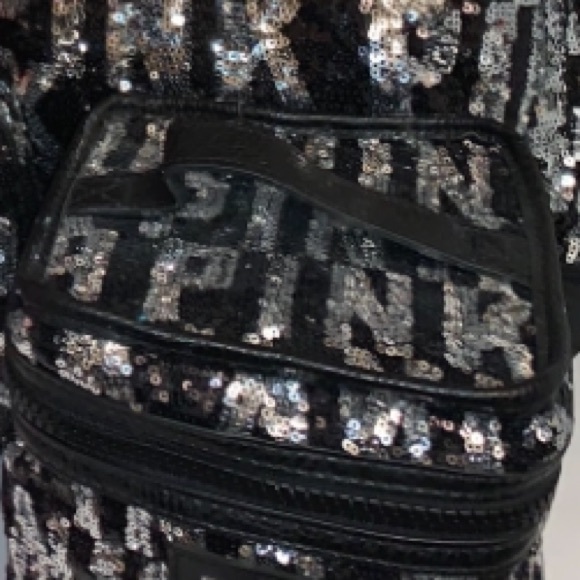 VS PINK RARE New Fashion Show Sequin Beauty Case - Picture 4 of 5